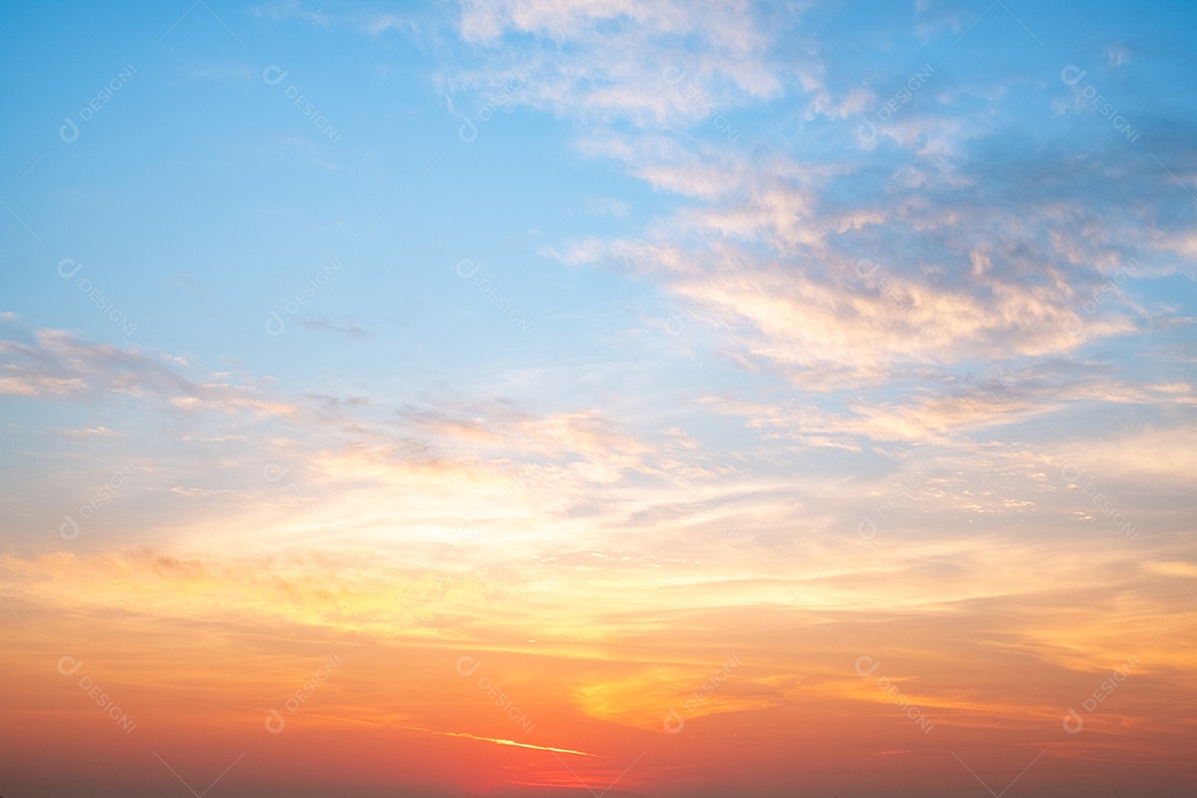 Céu perfeito ao amanhecer