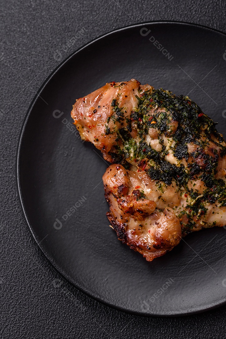 Coxa de frango grelhado