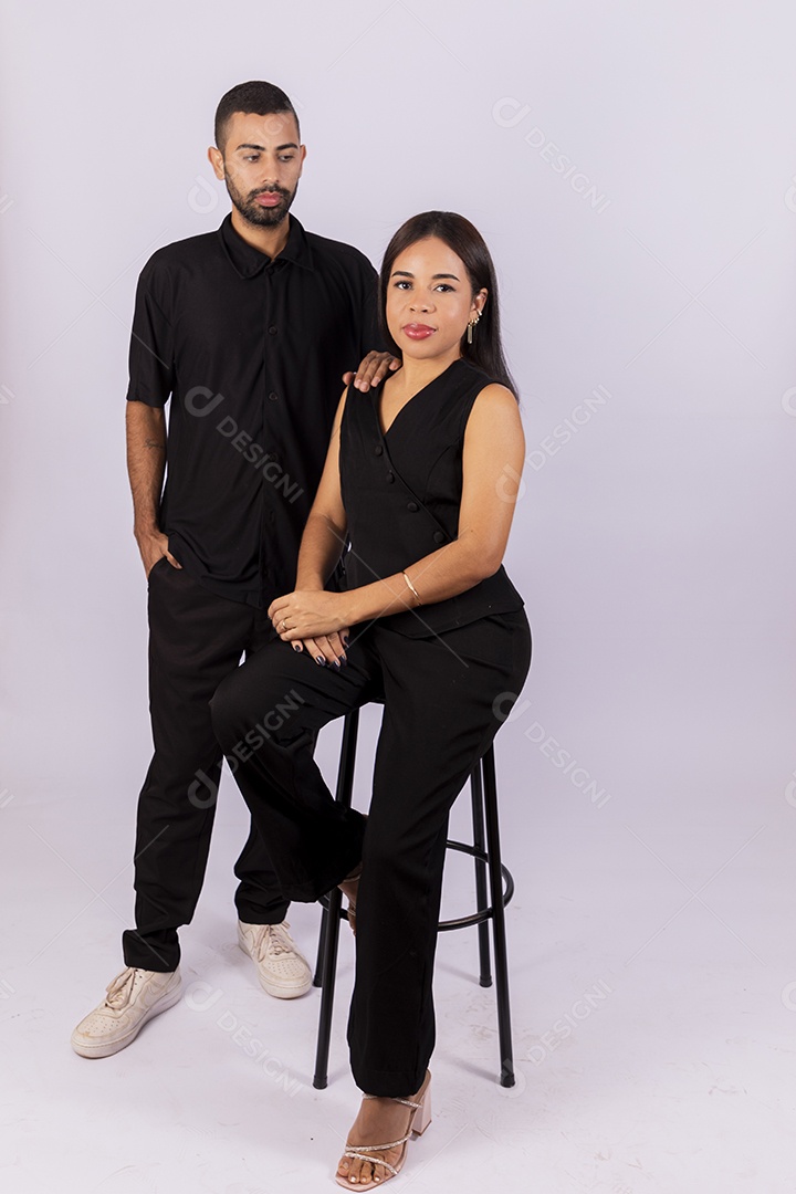 Casal em ensaio fotográfico lindos