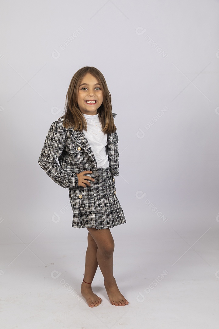 Linda garotinha loira sorrindo