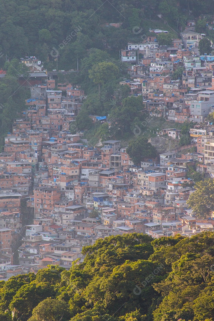 Vista de um da favela da Rocinha no Rio de Janeiro.