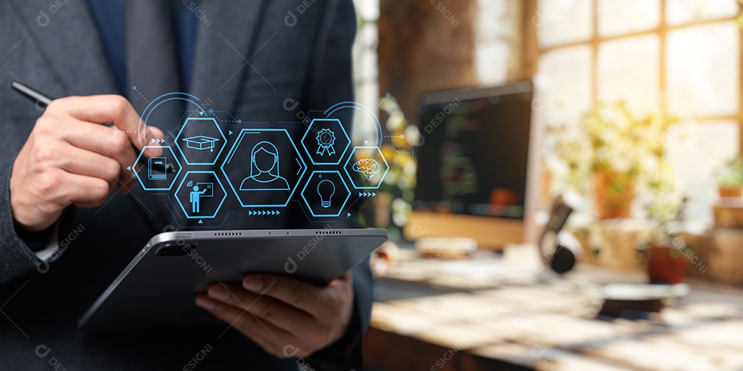 Empresário bem sucedido sobre escritório