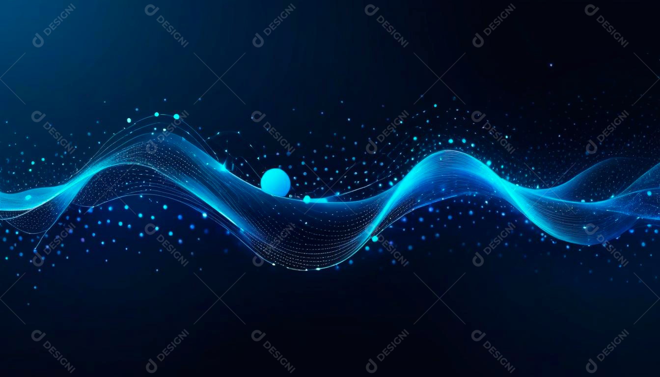 Feliz empresário em pé com os braços cruzados em fundo branco.