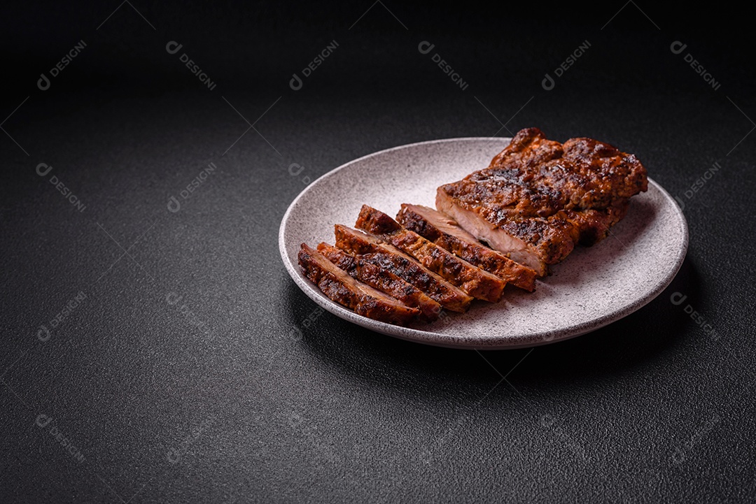 Cortes de carne assado deliciosa