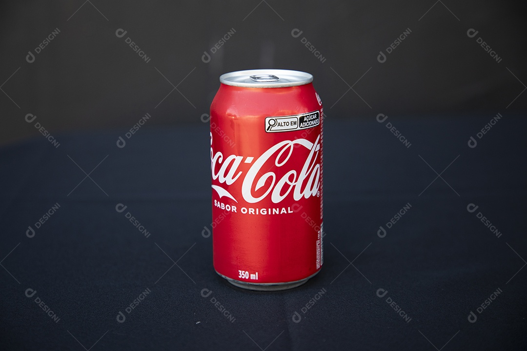 Lata de coca cola