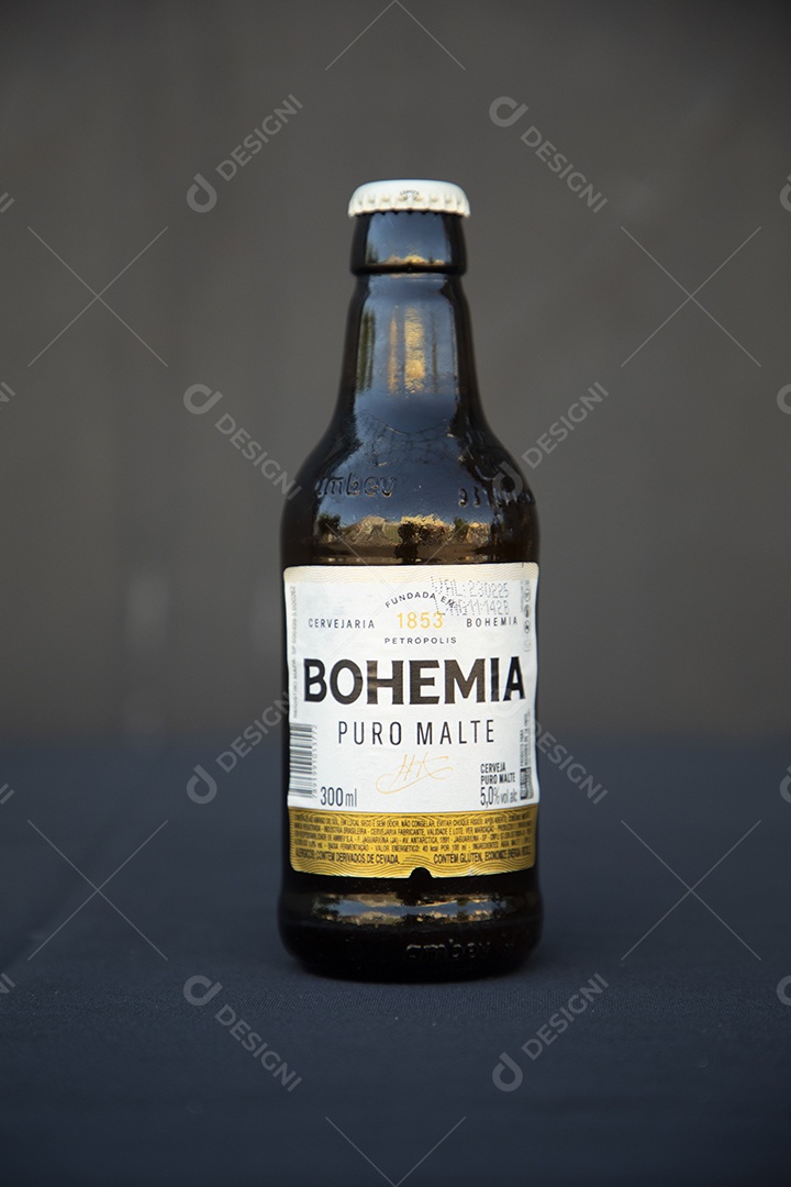 Cerveja bohemia de garrafa