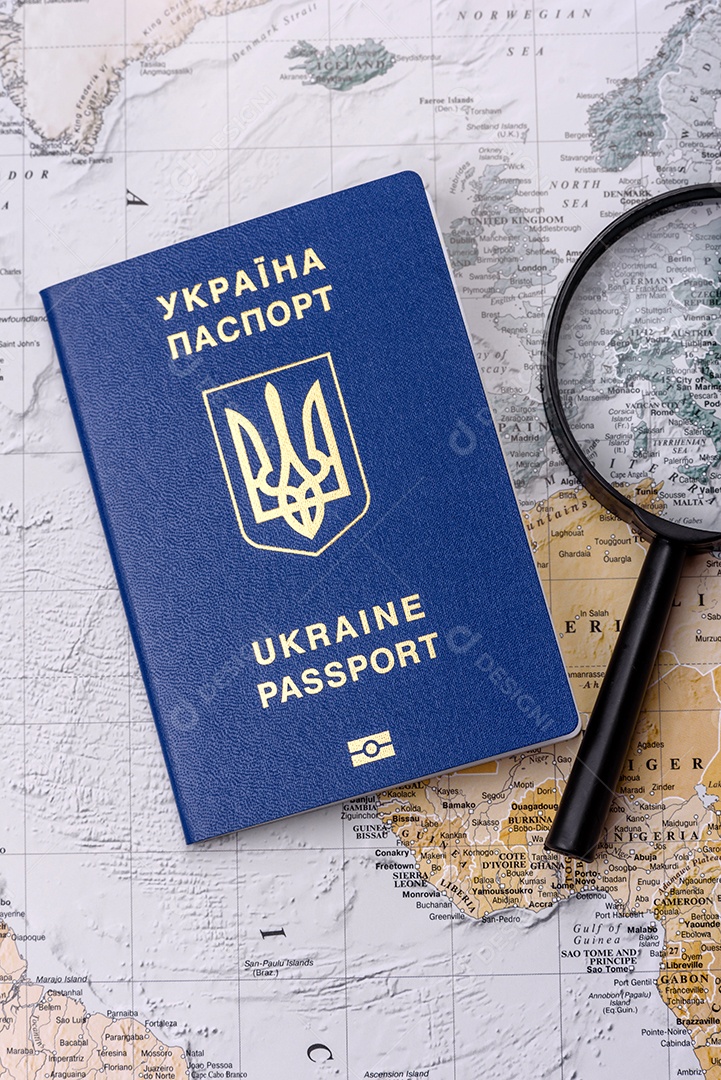 Fundo conceitual para viagens com passaporte, lupa, mapa mundial e dinheiro. Papel de parede para seu projeto