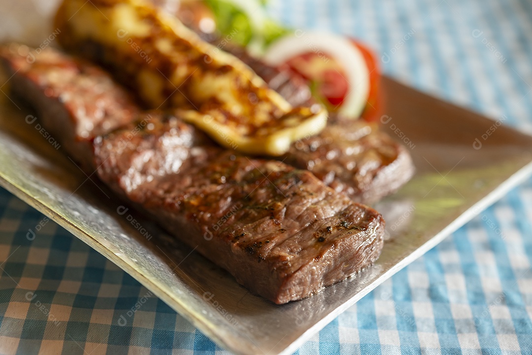 Carne de sol com queijo de coalho comida tradicional do nordeste