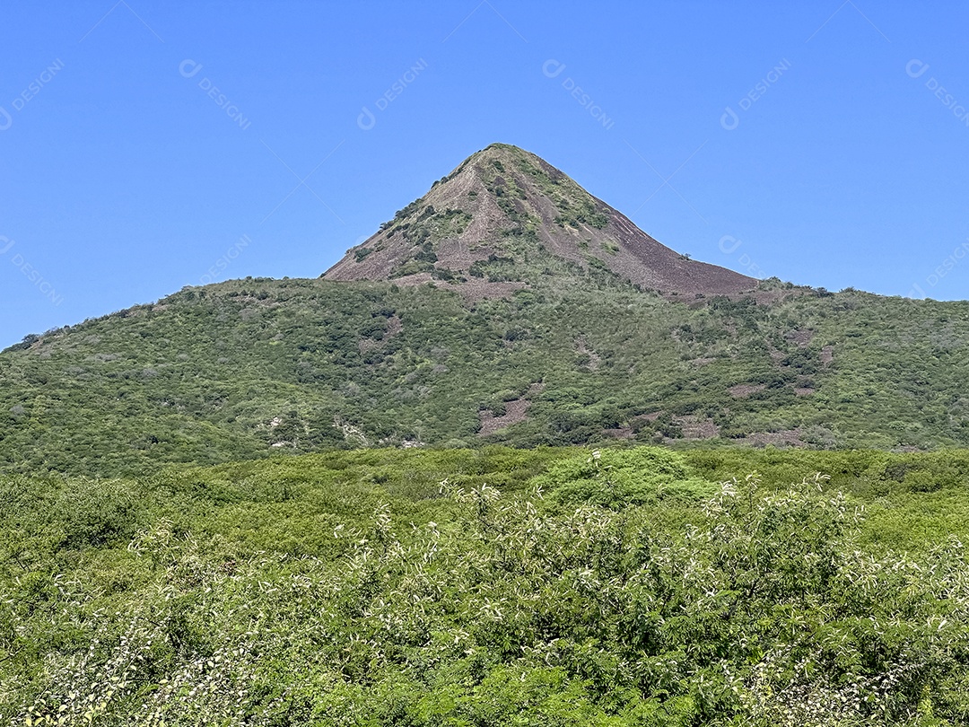 Pico do Cabugi principal referência de vulcanismo no Brasil