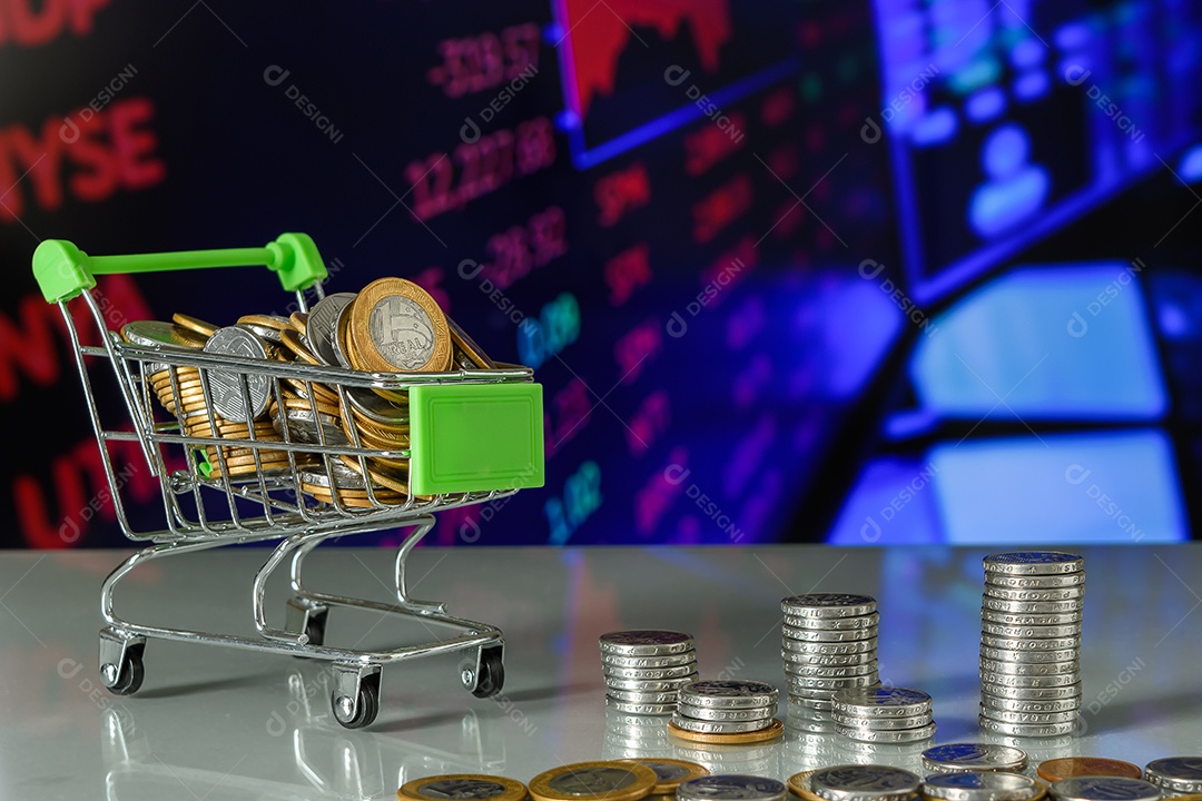 Shopping cart with many coins