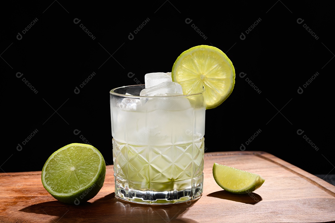Caipirinha de limão tradicional