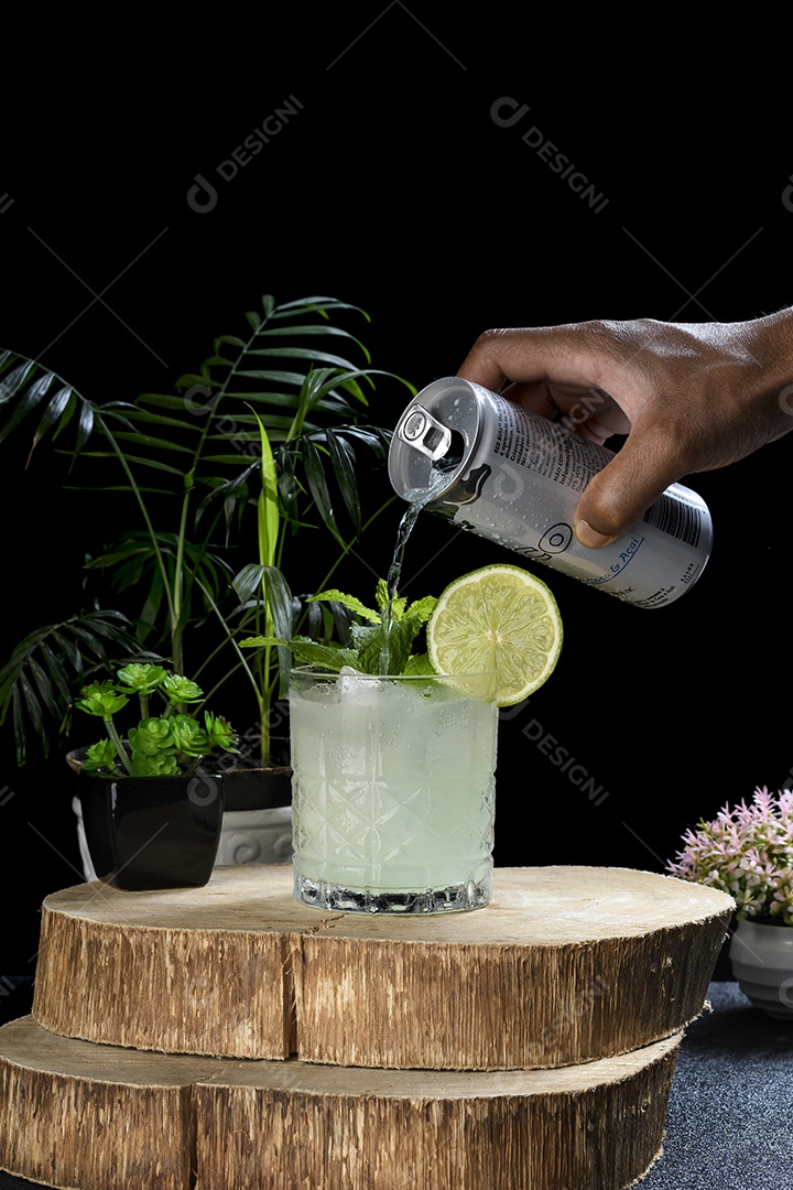 Drink de limão com red bull de coco