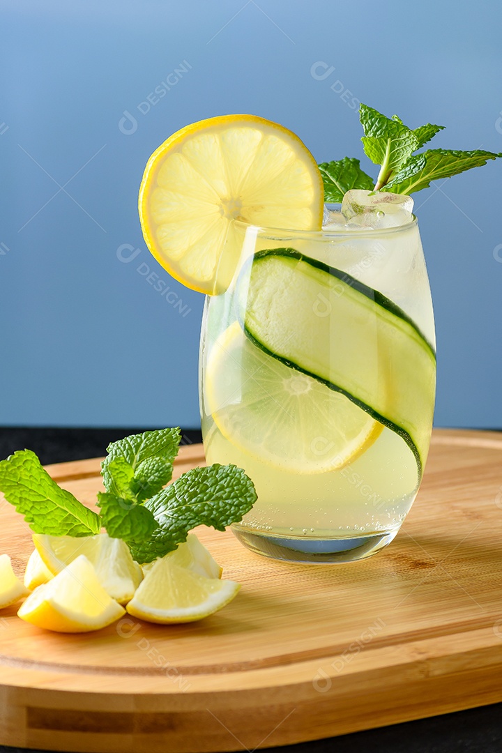 Caipirinha de limão