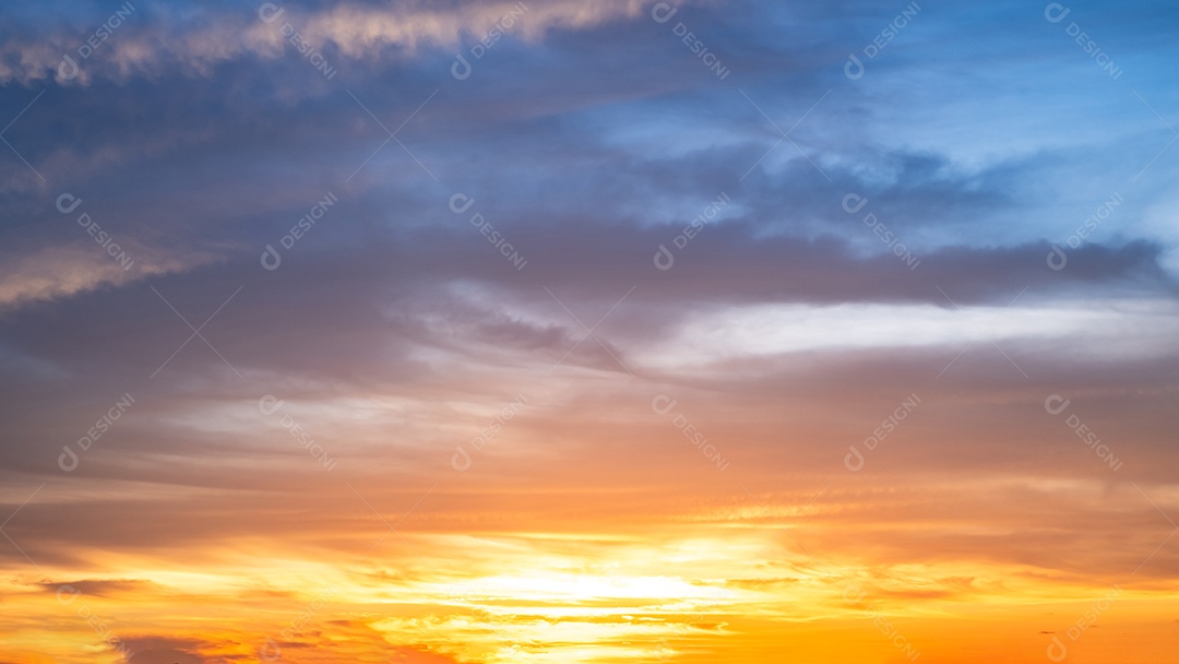 Céu perfeito com nuvens