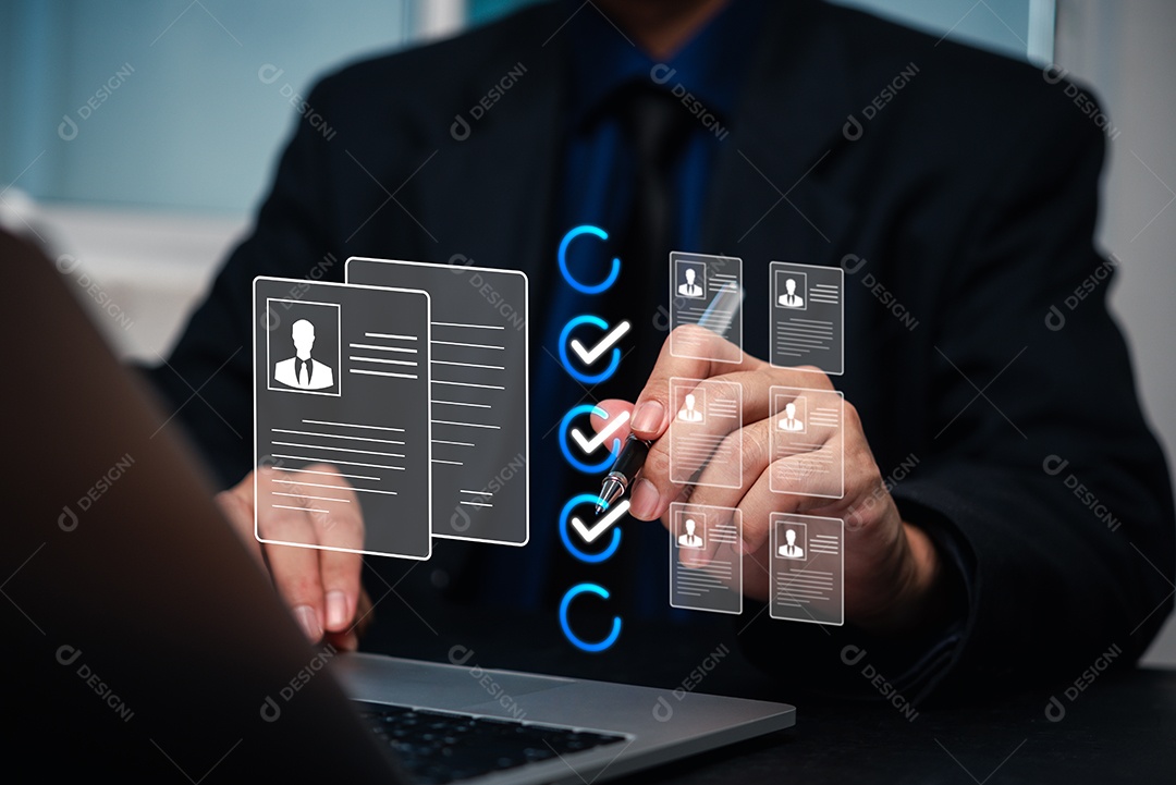 Empresário sobre um escritório