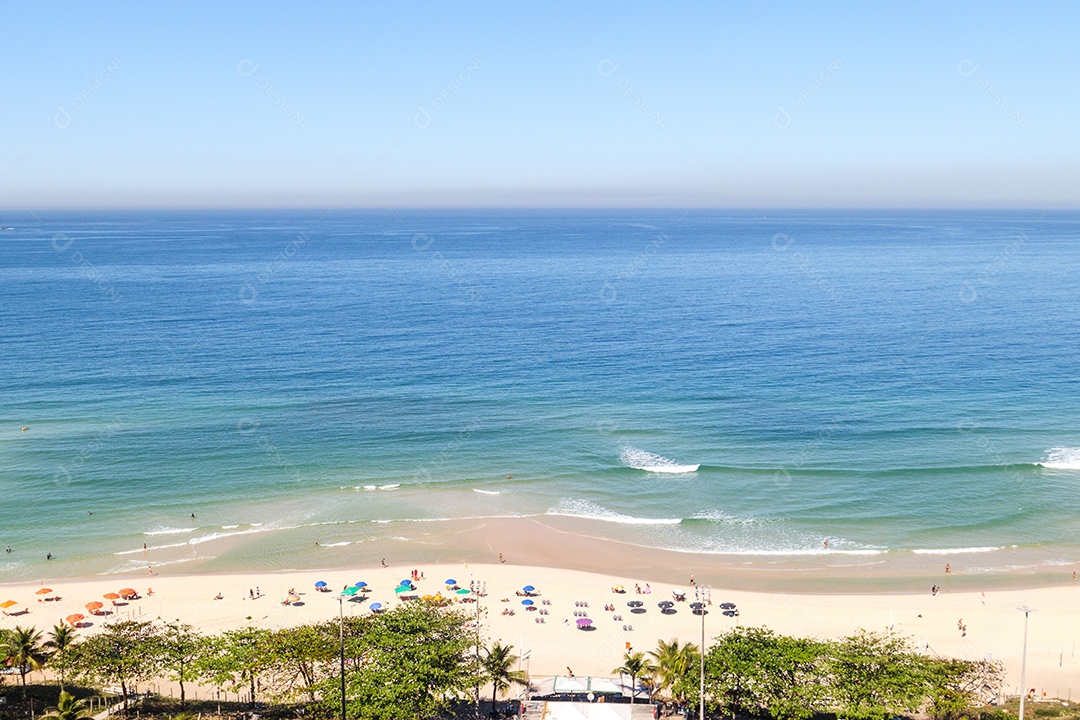 Vista da praia da barra da tijuca