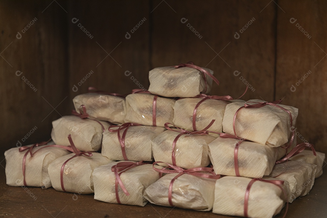 Muitos bolinhos doce de casamento