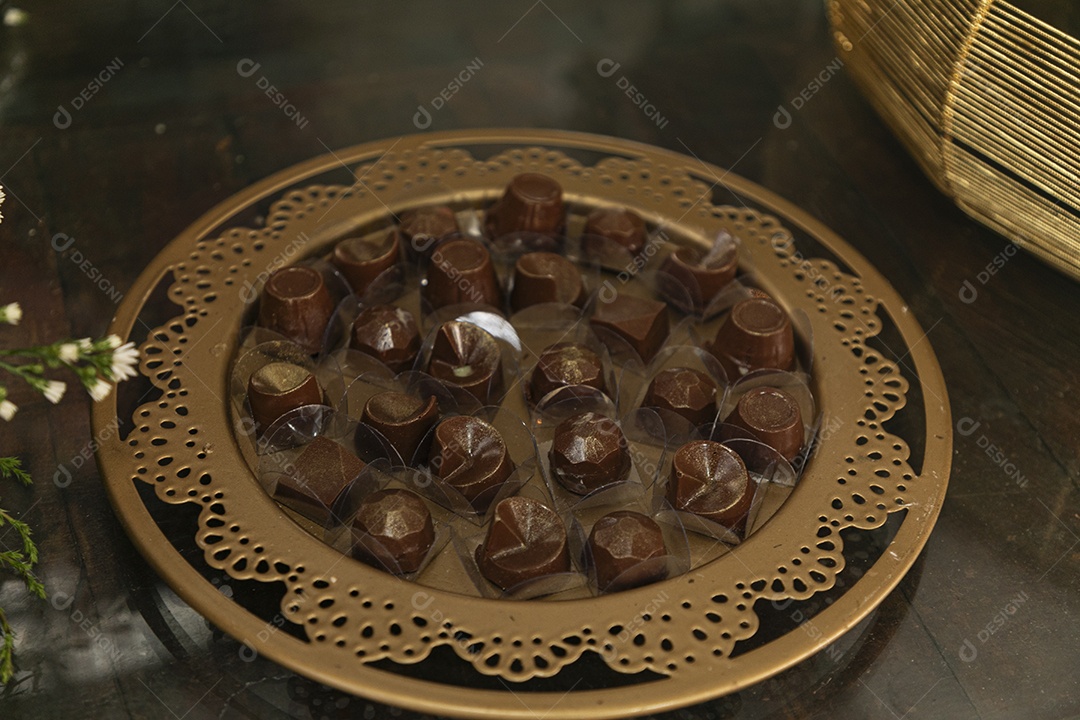 Bandeja com brigadeiros