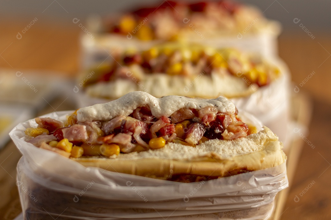 Recheio delicioso cachorro quente tradicional