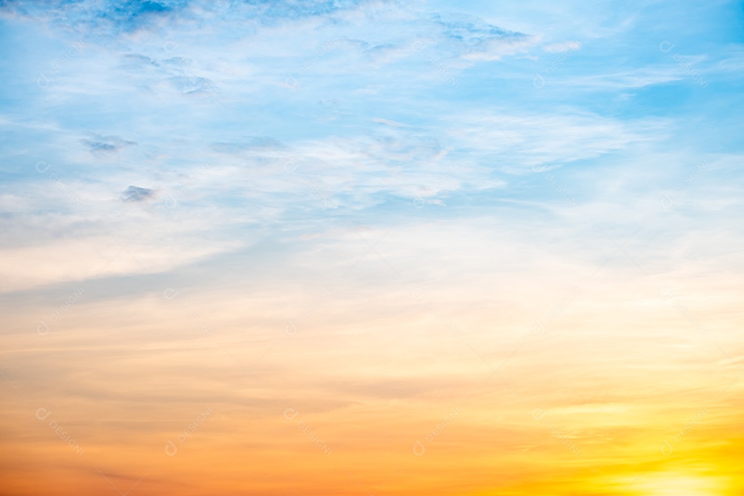 Céu perfeito ao amanhecer