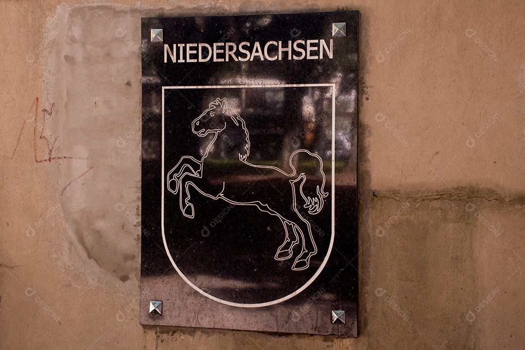 Placa com símbolo do estado de Niedersachsen Alemanha