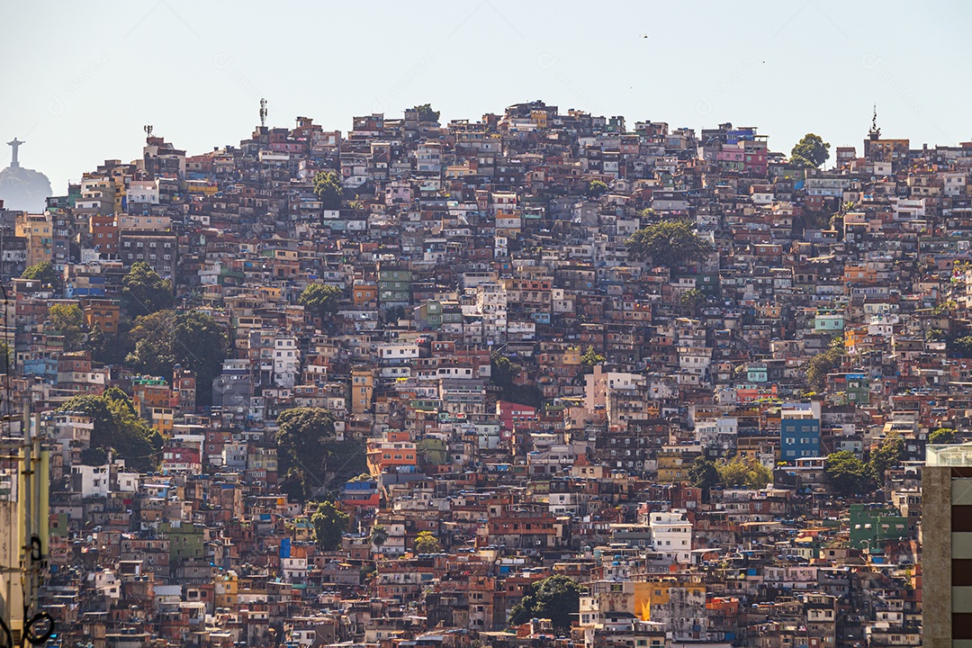 Vista da favela da rocinha no Rio de Janeiro