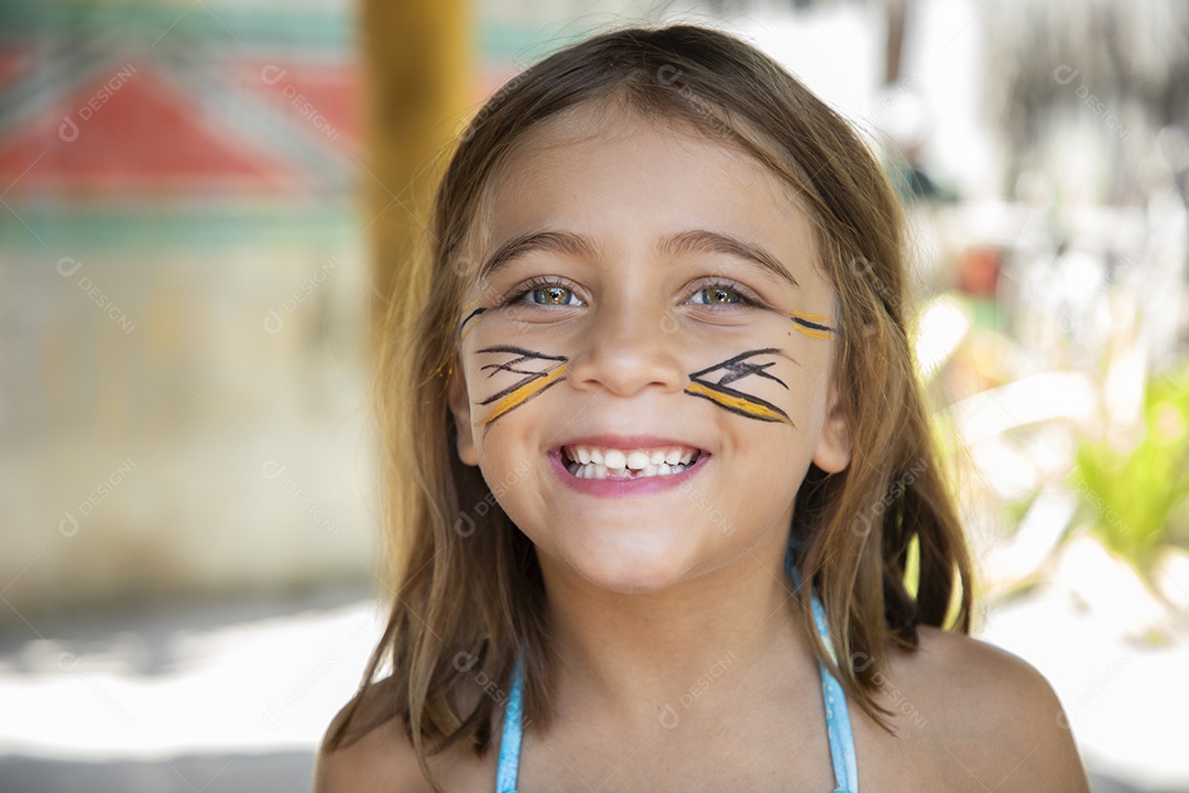 Linda garotinha pintura