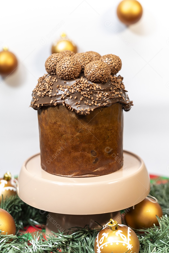 Panetone delicioso de chocolate e brigadeiro