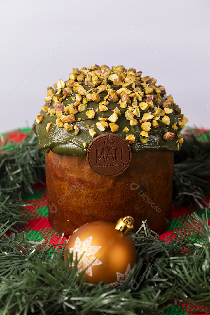Panetone com pistache