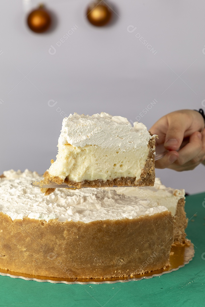 Fatia deliciosa de limão e chantilly