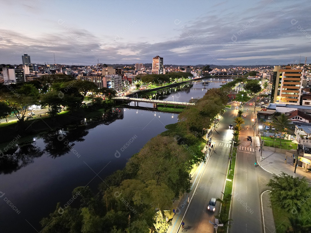 Linda vista panorâmica sobre fundo de uma cidade