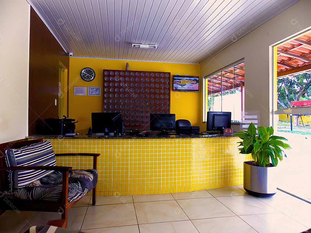 Area de recepisão sobre pousada