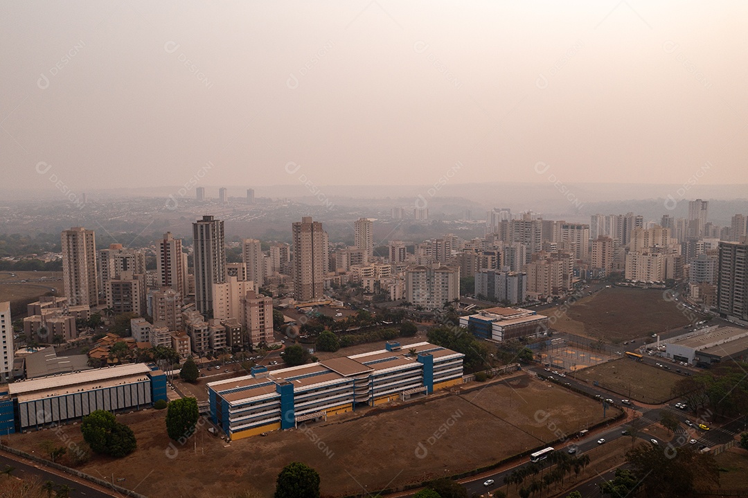 Vista panorâmica mostrando o Ribeirão Shopping e parte da zona sul