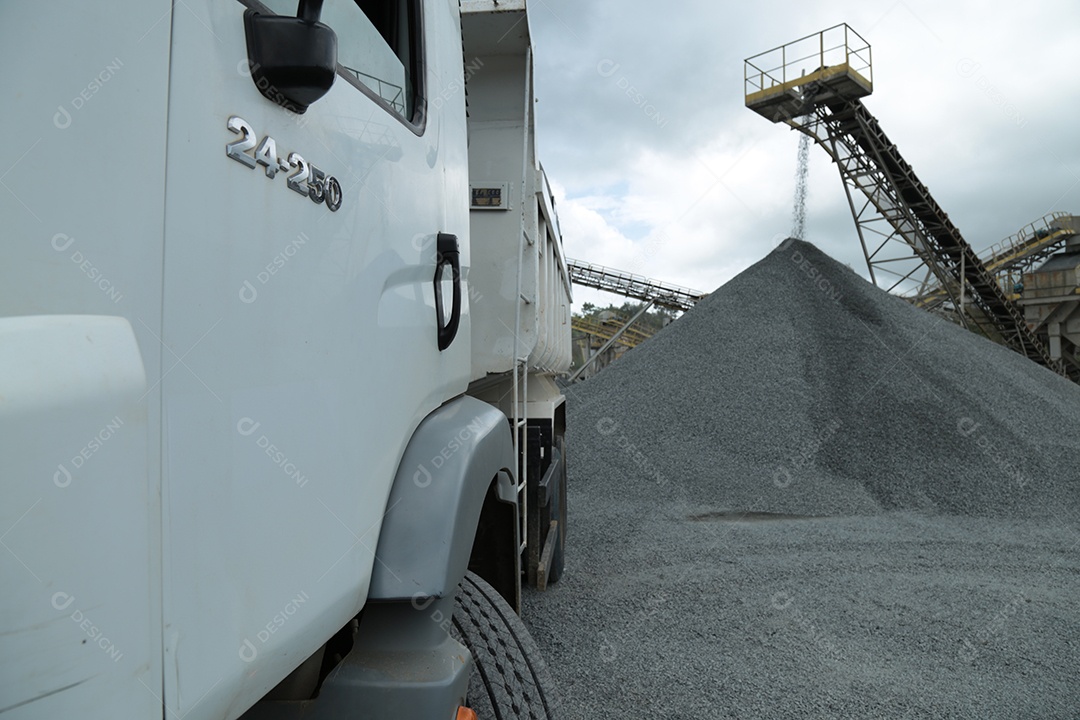 Fábrica de mineração de ferro