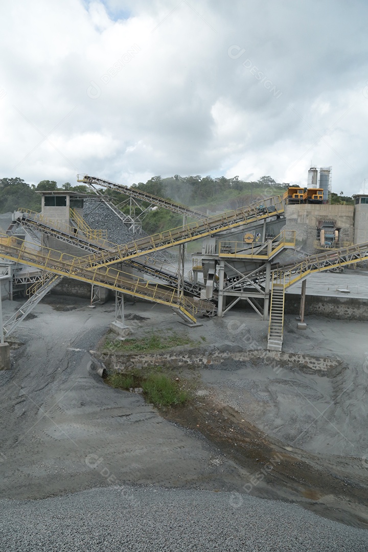 Fábrica de mineração de ferro