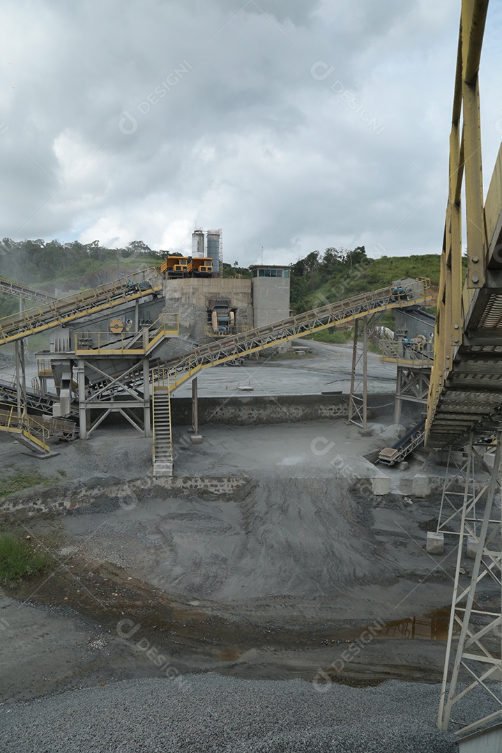 Fábrica de mineração de ferro