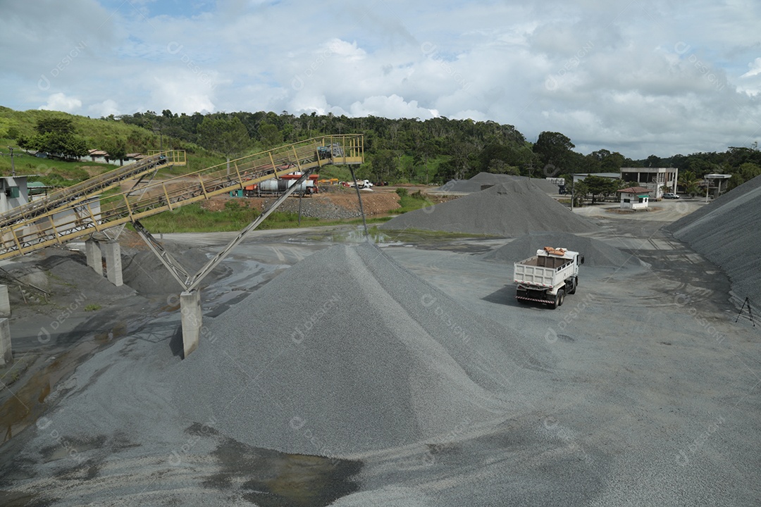 Vista panorâmica sobre minério de ferro