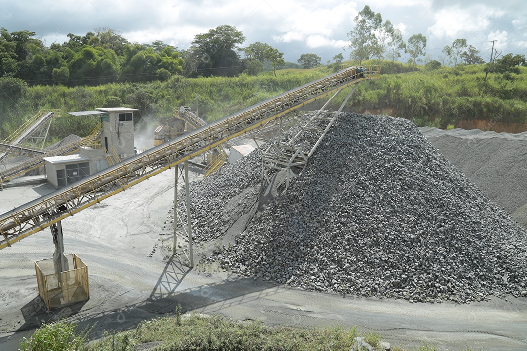 Britador em uma mineradora