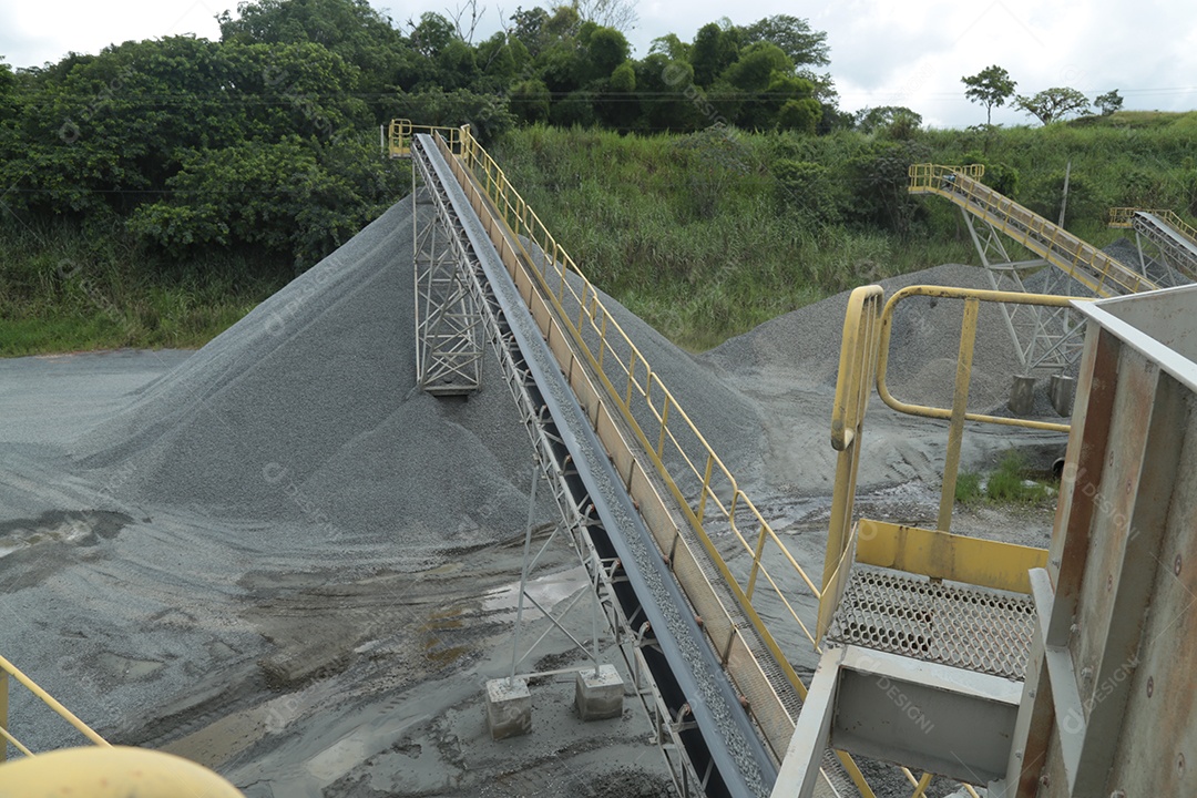Britador em uma mineradora