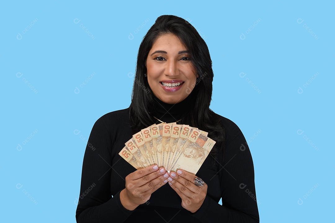 Linda mulher com leque de dinheiro