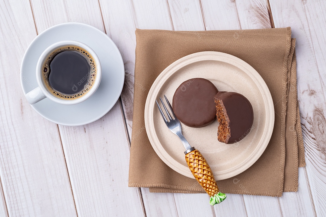 Pão de mel brasileiro com cobertura de chocolate
