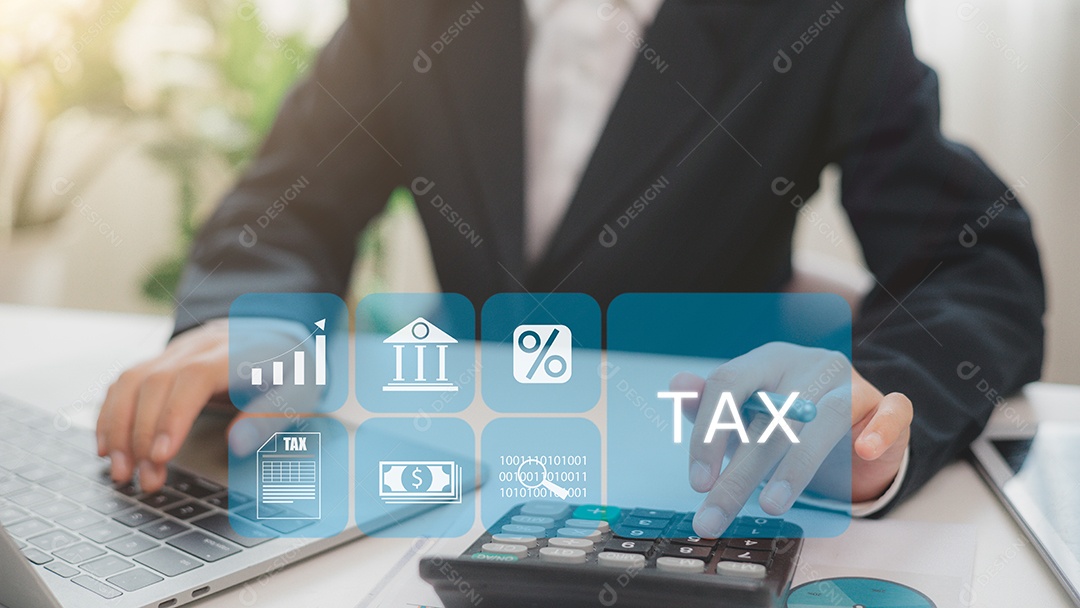 Calculadora de mão de empresário ícone virtual Imposto sobre negócios finanças finanças investimento e impostos online