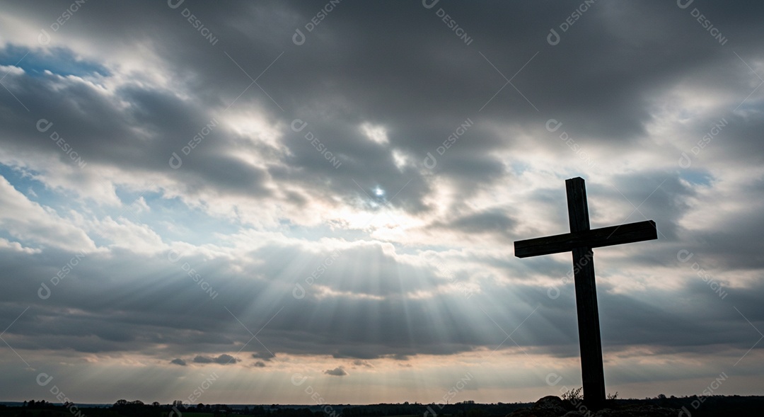 Calvário sobre campo deserto