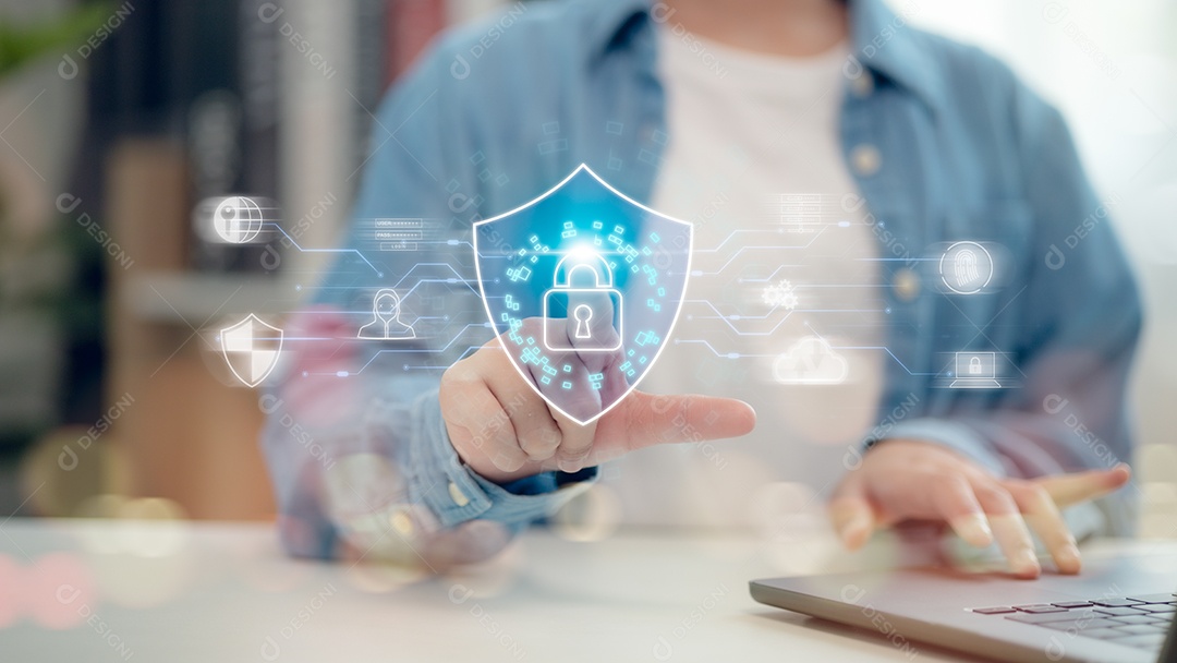 Mão de empresário mechendo em leptop com tecnologia avançada sobre fundo desfocado