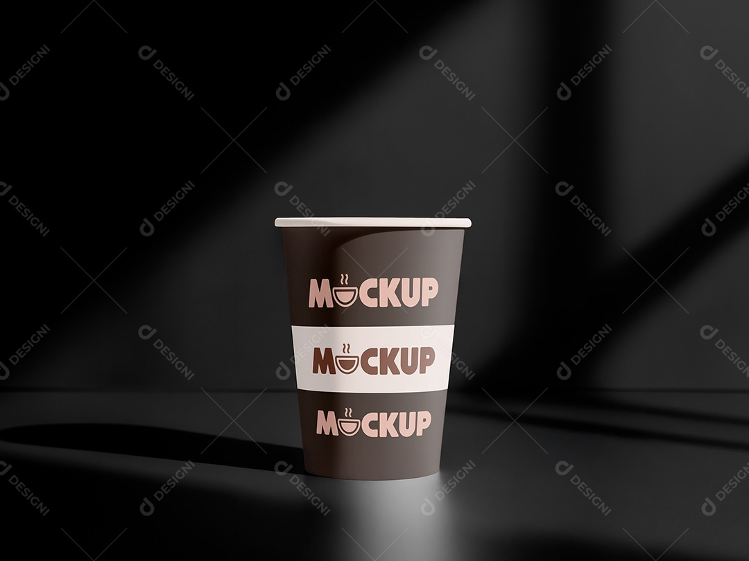 Copo de Café Fundo Escuro Mockup PSD Editável