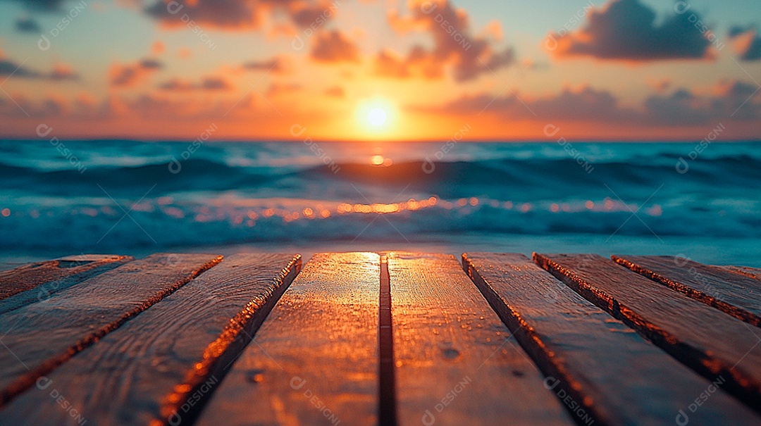 Placa de madeira de cena de praia em foco frontal