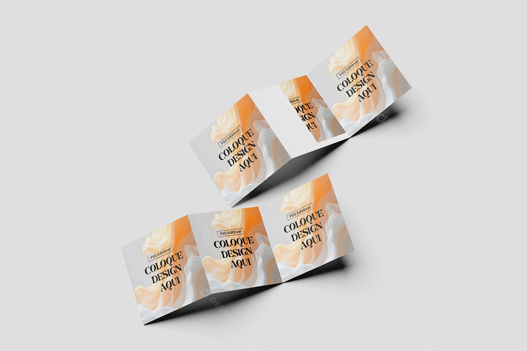 Mockup Folheto Dobrado PSD Editável