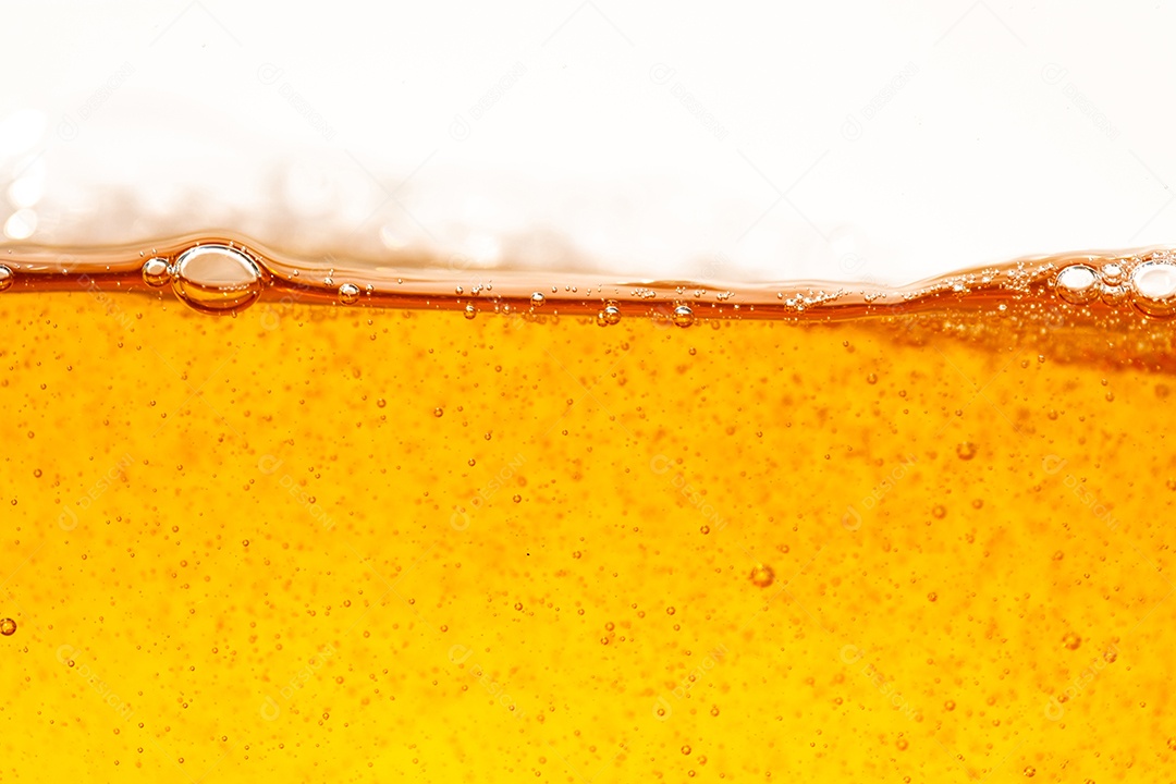 Close up brilhante laranja óleo ou textura de respingos de cerveja e ondas da natureza belas ondas curvas e pequenas bolhas suaves para design gráfico e fundo