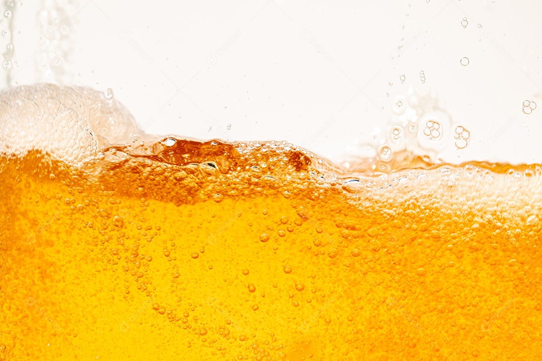 Close up brilhante laranja óleo ou textura de respingos de cerveja e ondas da natureza belas ondas curvas e pequenas bolhas suaves para design gráfico e fundo