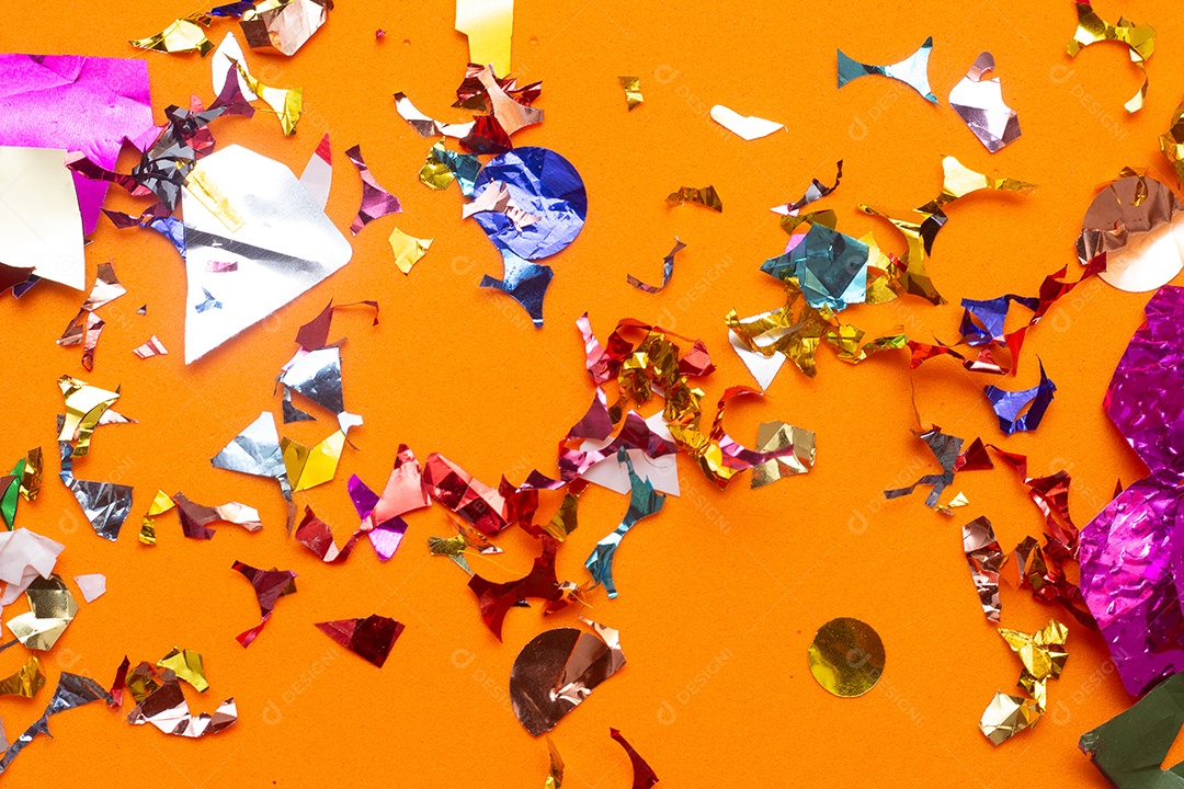 Fundo colorido com enfeites de carnaval